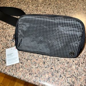 Lululemon belt bag